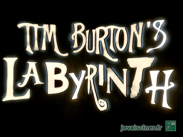 labyrinthe tim burton logo lumineux